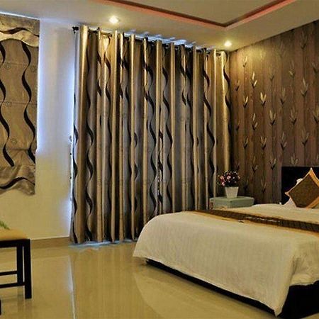 Manh Cuong Hotel Da Nang Exterior foto